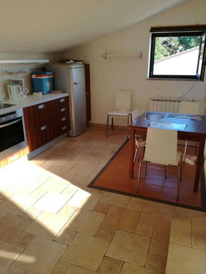 Nice, Cosy Studio Apartment With Shared Outdoor Pool Банджоле Экстерьер фото